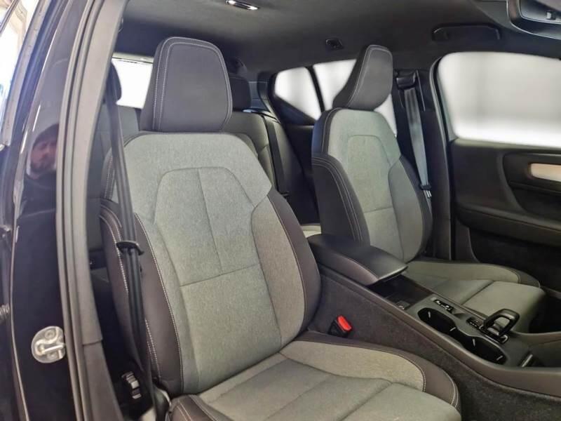 Volvo XC40 T4 RECHARGE PLUG-IN AUTO CORE N1 - foto 13