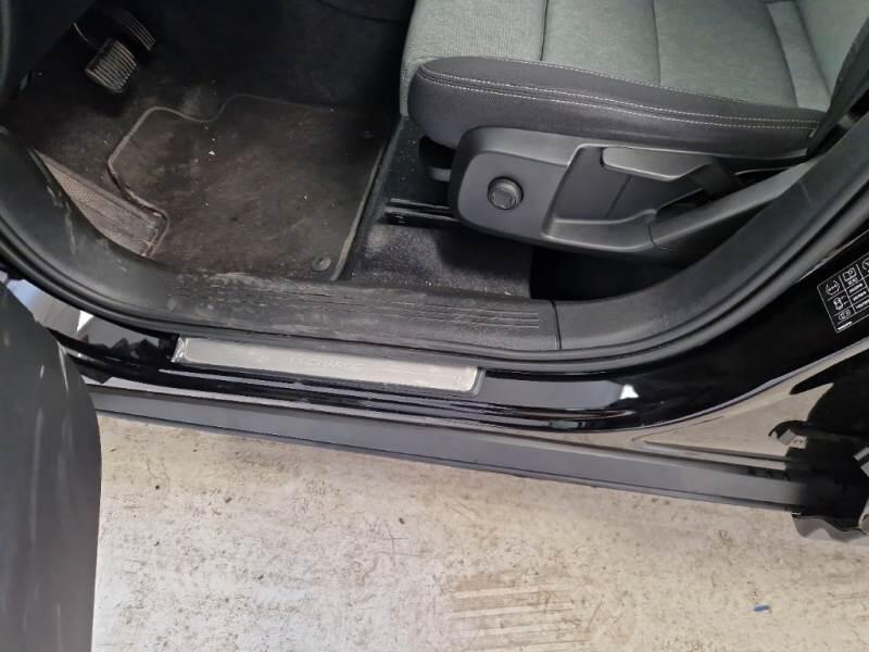 Volvo XC40 T4 RECHARGE PLUG-IN AUTO CORE N1 - foto 67