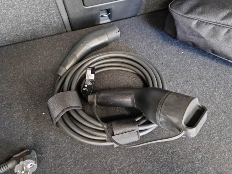Volvo XC40 T4 RECHARGE PLUG-IN AUTO CORE N1 - foto 79