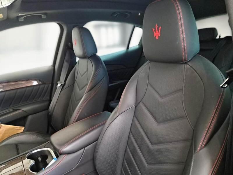 Maserati Grecale 3.0 V6 530CV TROFEO Q4 AUTO - foto 11