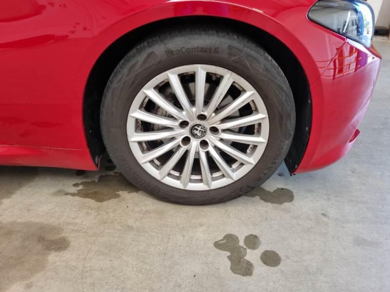 Alfa Romeo Giulia 2.2 TD 160CV SUPER AT8 - foto 17