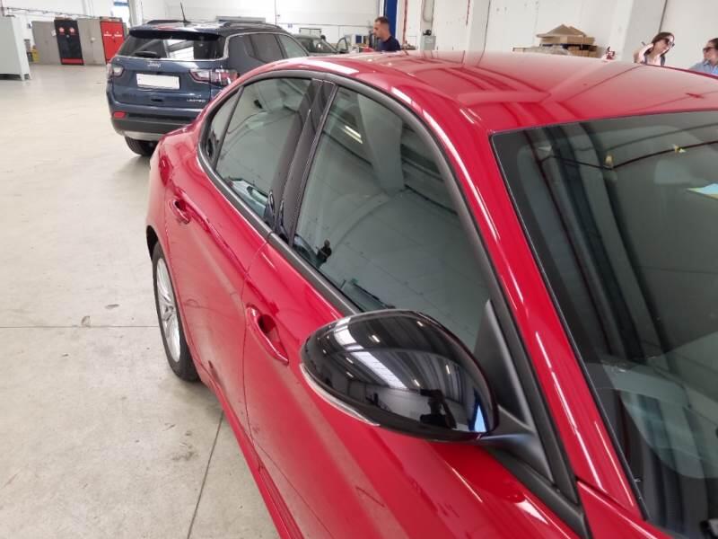 Alfa Romeo Giulia 2.2 TD 160CV SUPER AT8 - foto 32