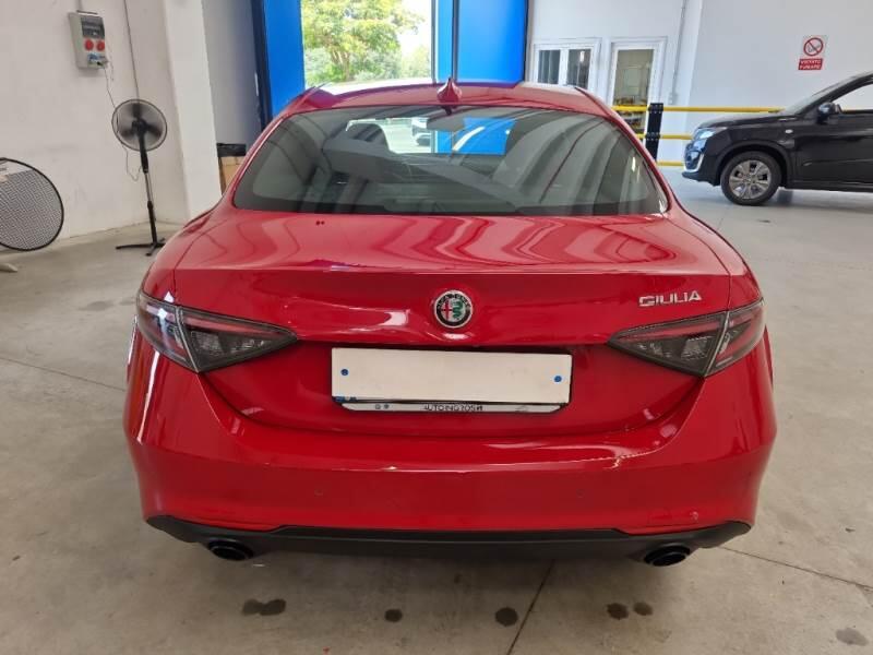 Alfa Romeo Giulia 2.2 TD 160CV SUPER AT8 - foto 38