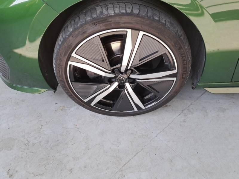 Peugeot 308 130 EAT8 SeS AUT. - foto 29
