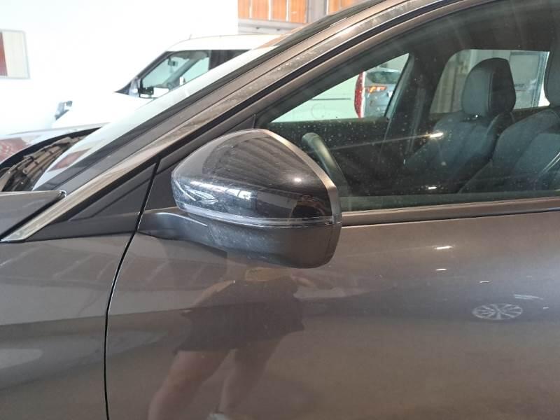 Peugeot 3008 130 EAT8 SeS ALLURE - foto 56