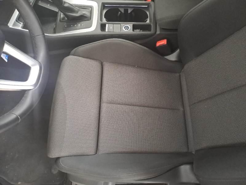 Audi Q3 35 TDI S TRONIC S LINE EDITION - foto 12