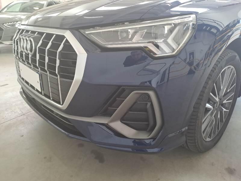 Audi Q3 35 TDI S TRONIC S LINE EDITION - foto 32