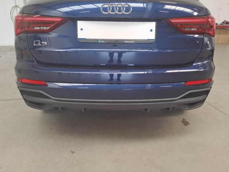 Audi Q3 35 TDI S TRONIC S LINE EDITION - foto 52