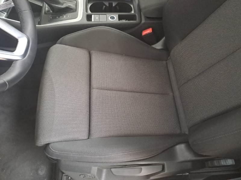 Audi Q3 35 TDI S TRONIC S LINE EDITION - foto 74
