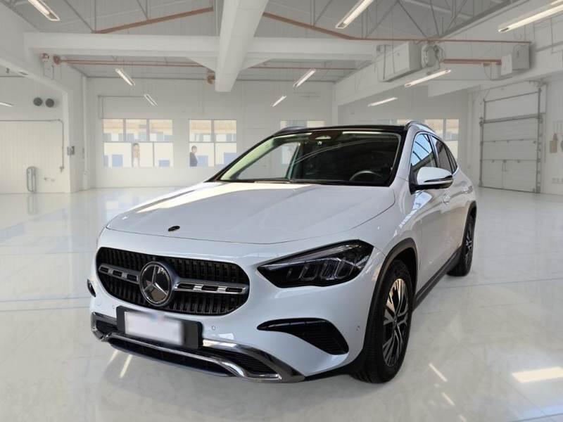 Mercedes GLA 180 D PROG ADVANCED - foto 1