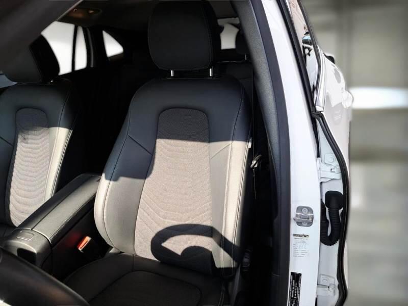 Mercedes GLA 180 D PROG ADVANCED - foto 11