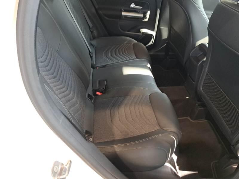 Mercedes GLA 180 D PROG ADVANCED - foto 16
