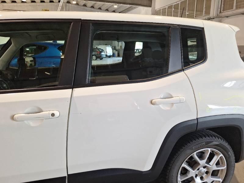 Jeep Renegade 1.6 MJET 130CV LIMITED - foto 37