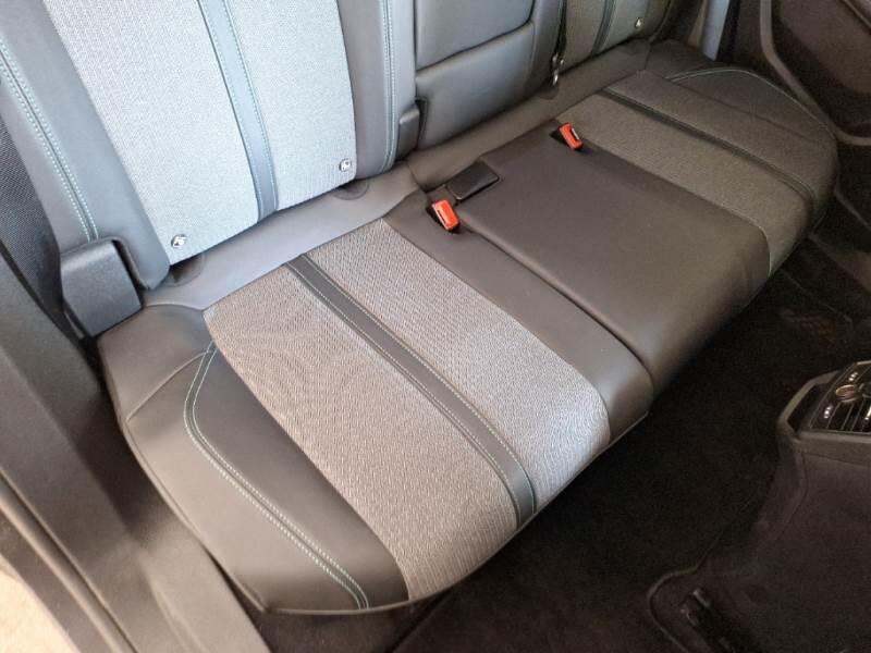Peugeot 3008 130 EAT8 SeS ALLURE PACK - foto 16