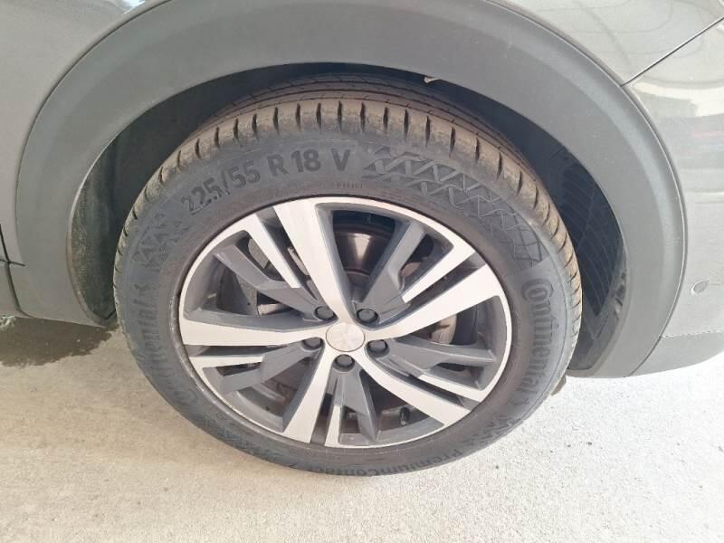 Peugeot 3008 130 EAT8 SeS ALLURE PACK - foto 49