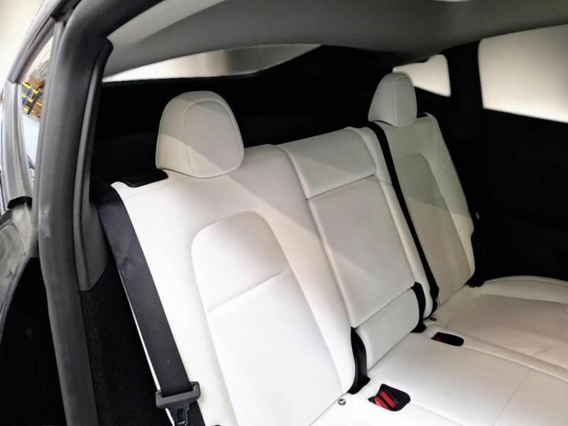 Tesla Model Y 75 KWH DUAL MOTOR LONG RANGE 4WD AUT. - foto 15
