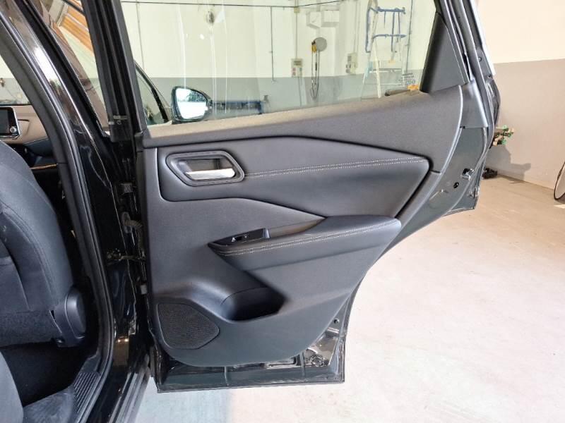 Nissan Qashqai 1.3 MHEV 140 BUSINESS - foto 83