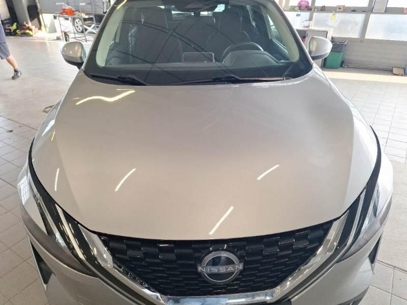Nissan Qasqai 1.3 MHEV 158 BUSINESS XTRONIC - foto 25