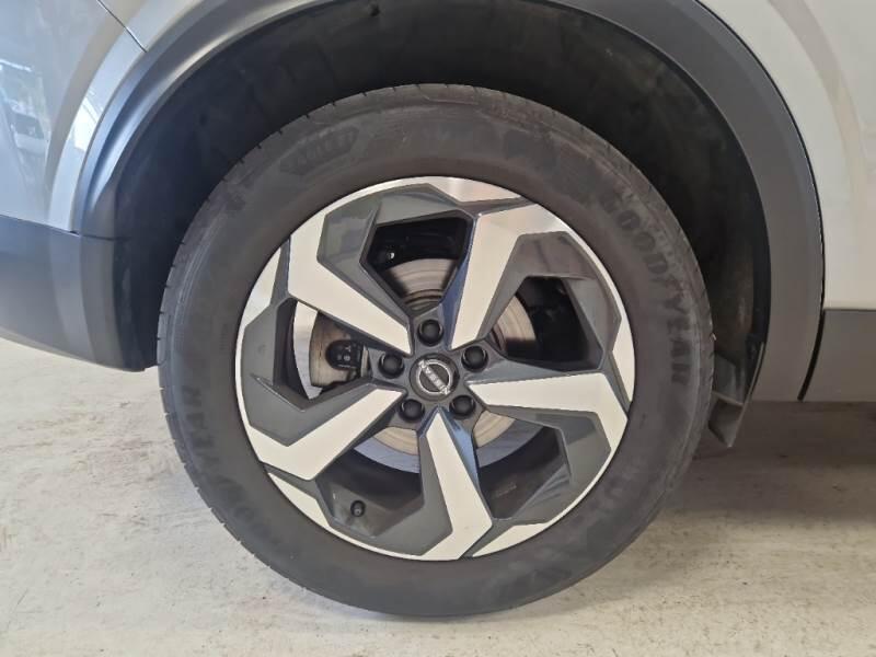 Nissan Qashqai 1.3 MHEV 158 N-CONNECTA XTRONIC - foto 18