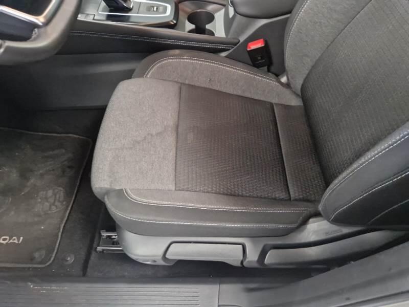 Nissan Qashqai 1.3 MHEV 158 N-CONNECTA XTRONIC - foto 33
