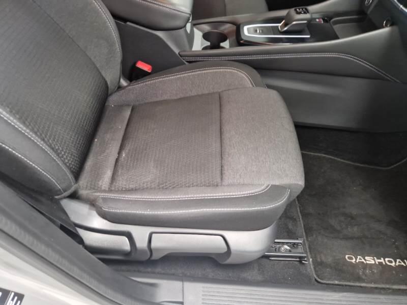 Nissan Qashqai 1.3 MHEV 158 N-CONNECTA XTRONIC - foto 38