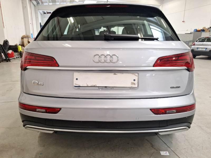 Audi Q5 40 TDI BUSINESS QUATTRO S TRONIC - foto 42