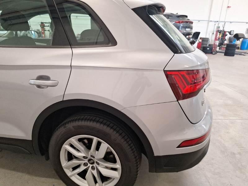 Audi Q5 40 TDI BUSINESS QUATTRO S TRONIC - foto 47