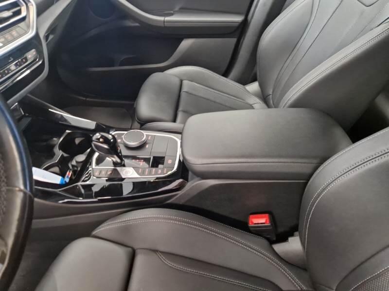 BMW X3 20D MH48V MSPORT - foto 79