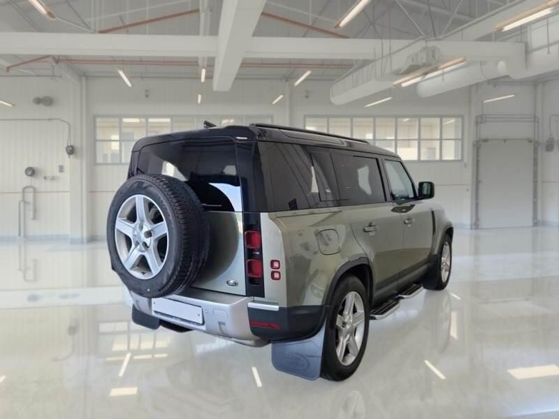 Land Rover Defender 3.0 D6 250 110 SE AWD AUTO. - foto 2