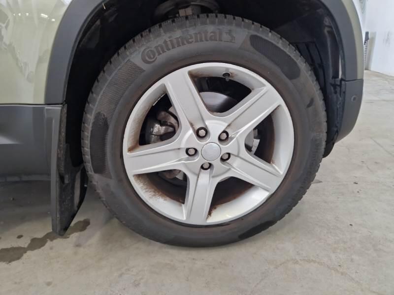 Land Rover Defender 3.0 D6 250 110 SE AWD AUTO. - foto 27