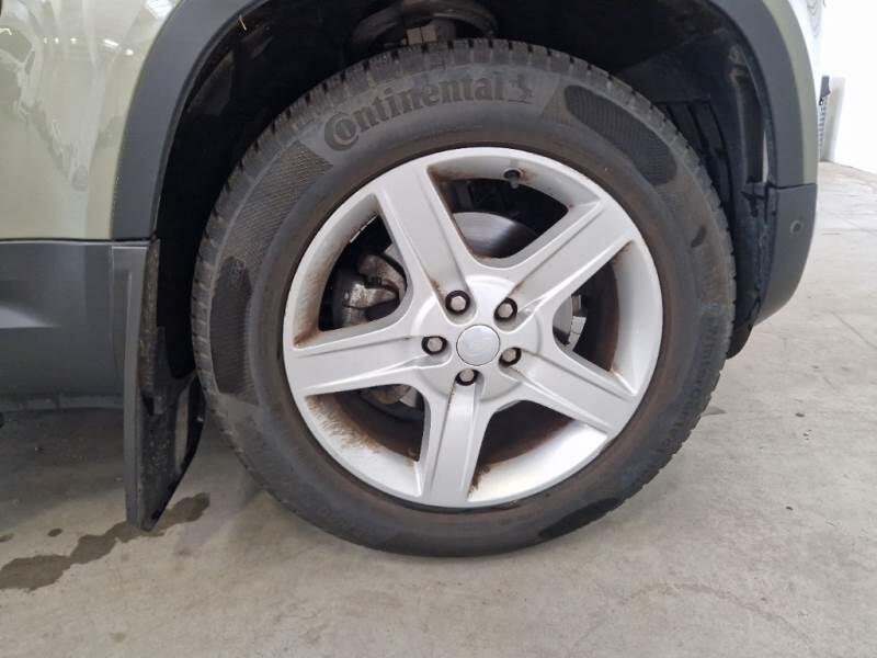 Land Rover Defender 3.0 D6 250 110 SE AWD AUTO. - foto 28