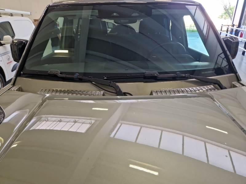 Land Rover Defender 3.0 D6 250 110 SE AWD AUTO. - foto 10