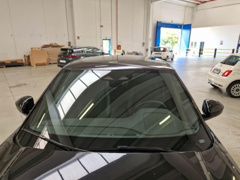 Land Rover Evoque 2.0D I4 163 DARK ED. SANTORINI AWD AUTO - foto 24