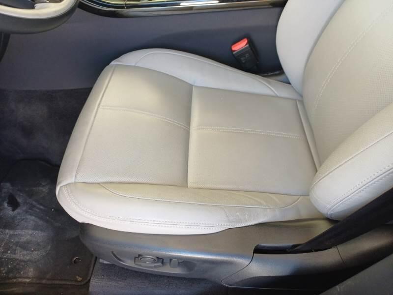 Land Rover Range Rover Velar 2.0D I4 204 S 4WD AUTO - foto 12