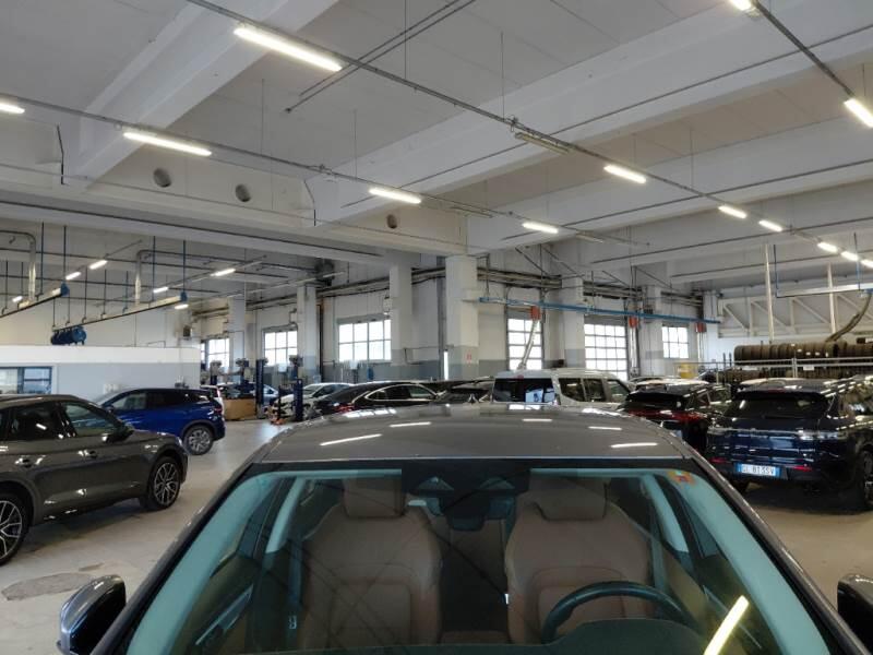 Jaguar F-Pace 3.0D D300 R-DYNAMIC SE AUTO 4WD - foto 21