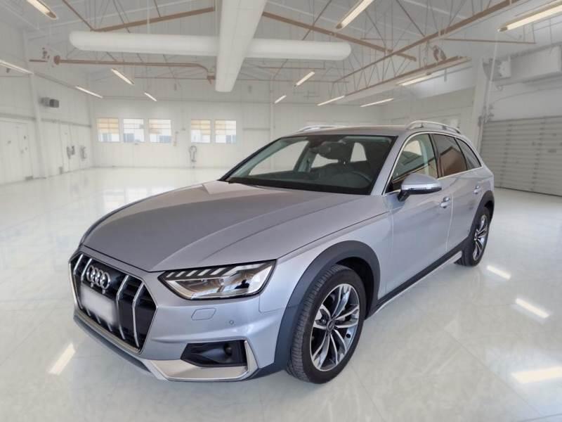 Audi A4 2.0 40 TDI QUATTRO S TRON. ID. CONTRAST - foto 1