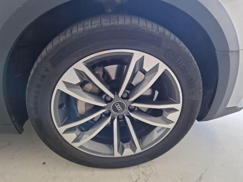 Audi A4 2.0 40 TDI QUATTRO S TRON. ID. CONTRAST - foto 17