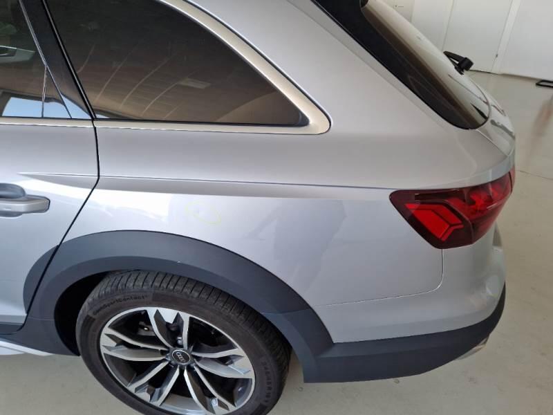 Audi A4 2.0 40 TDI QUATTRO S TRON. ID. CONTRAST - foto 42