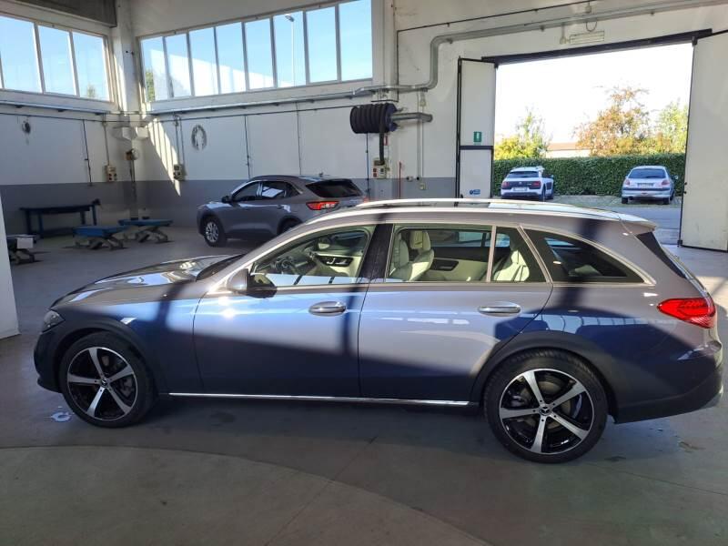 Mercedes C-Klasse-Kombi STATION WAGON 220D M.HYBR 4M ALL TERRAIN PREMIUM PLUS - foto 8