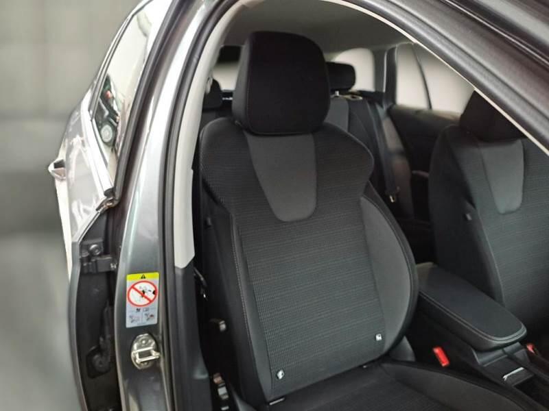 Skoda Octavia STATION WAGON 2.0 TDI EVO 85KW EXECUTIVE DSG - foto 13