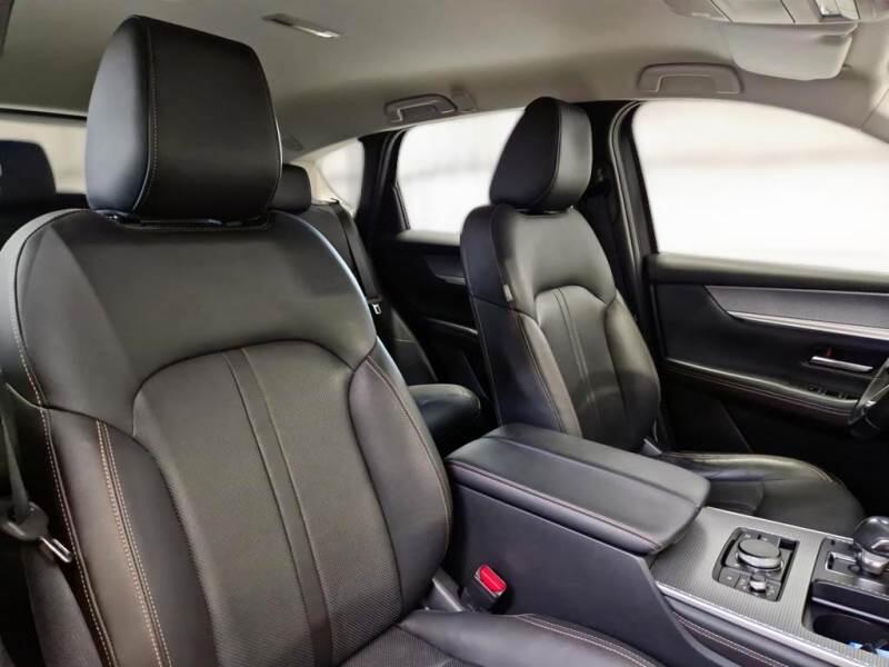Mazda CX-60 SUV 2.5L E-SKYACTIV PHEV HOMURA AWD AUTO - foto 13