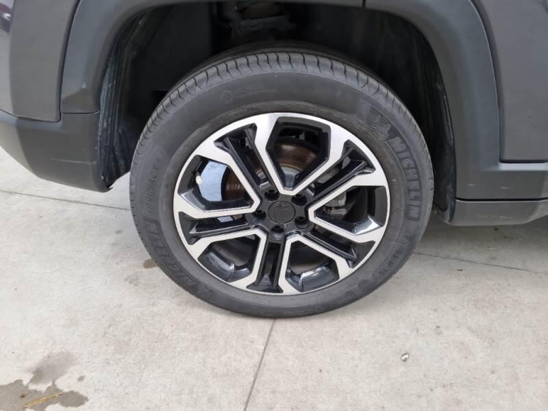 Jeep Compass 1.6 MJET II 96KW LIMITED - foto 19