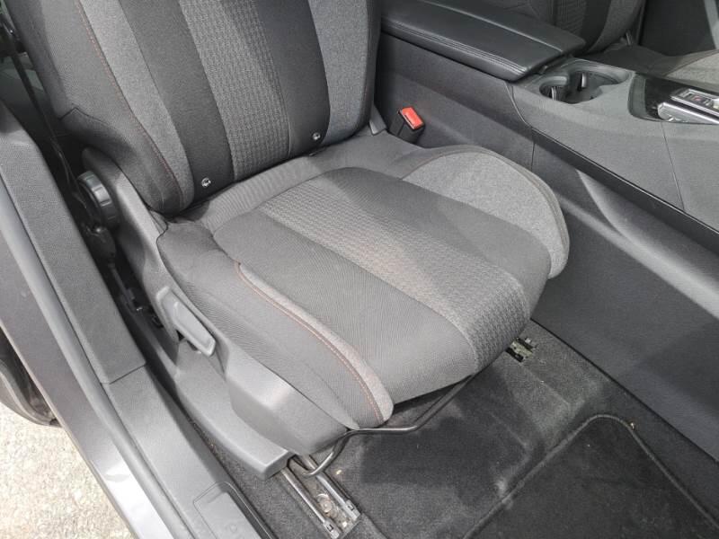 Peugeot 3008 130 EAT8 SeS ACTIVE PACK (AUTOCARRO) - foto 14