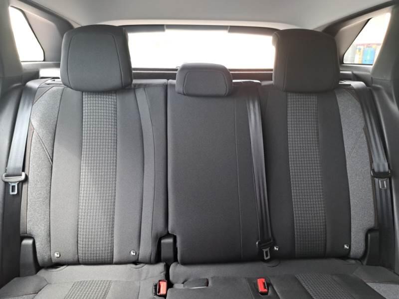 Peugeot 3008 130 EAT8 SeS ACTIVE PACK (AUTOCARRO) - foto 16