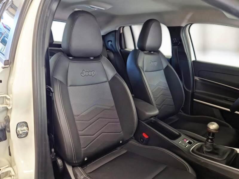 Jeep Avenger SUV 1.2 TURBO ALTITUDE - foto 13
