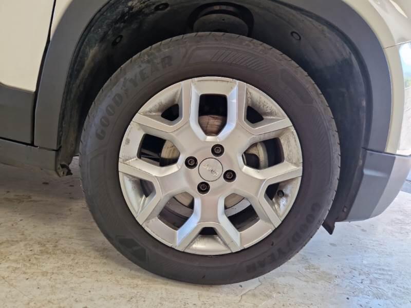 Jeep Avenger SUV 1.2 TURBO ALTITUDE - foto 17