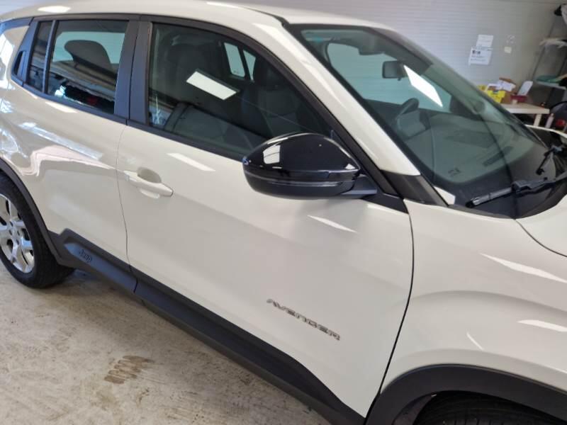 Jeep Avenger SUV 1.2 TURBO ALTITUDE - foto 39