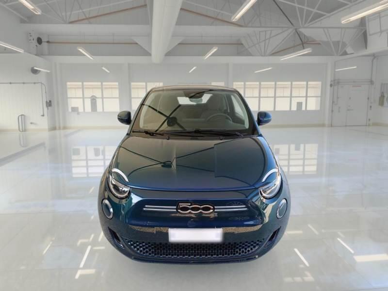 Fiat 500 e Lim BERLINA ELETTRICA ICON 118CV - foto 6