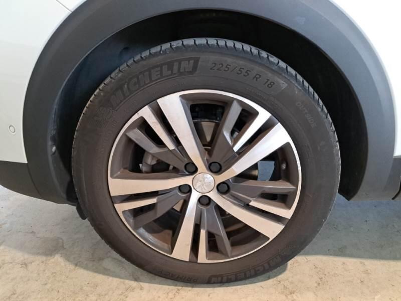Peugeot 3008 130 EAT8 SeS ALLURE - foto 20