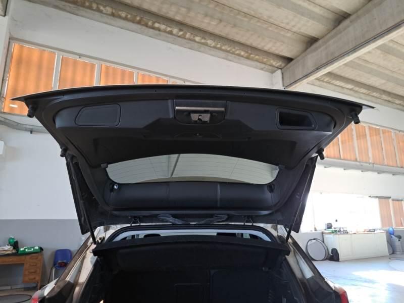 Peugeot 3008 130 EAT8 SeS ALLURE - foto 51